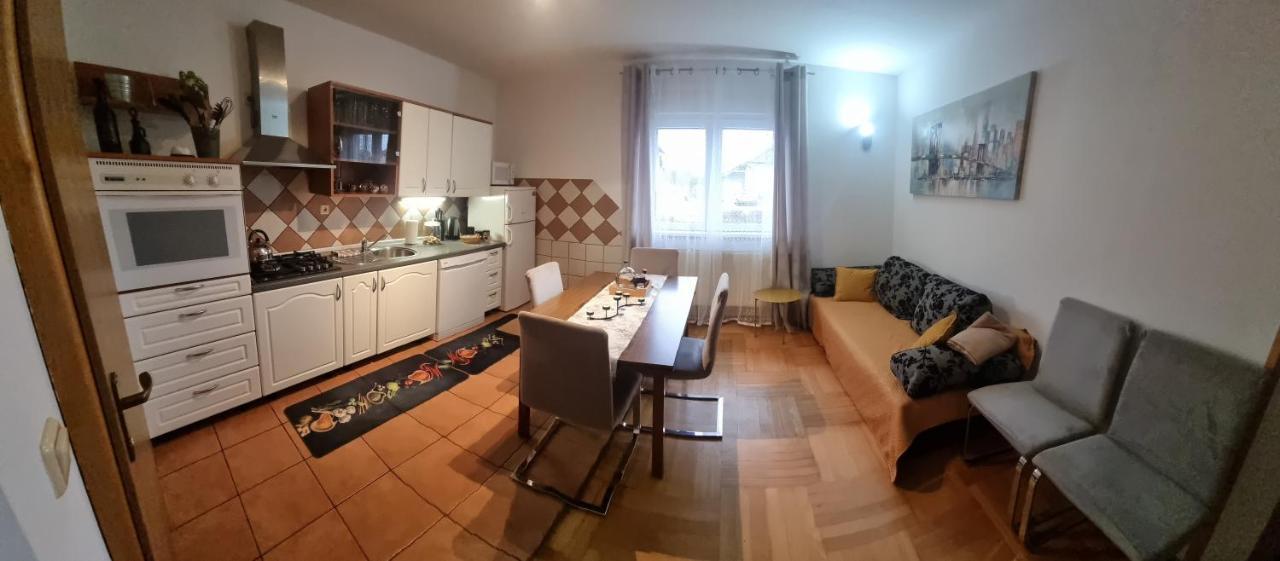 Skitnica House Sobe コプリヴィニツァ エクステリア 写真